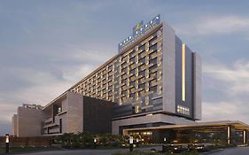 The Leela Ambience Convention Hotel, Delhi